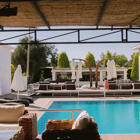 Vela Garden Çeşme